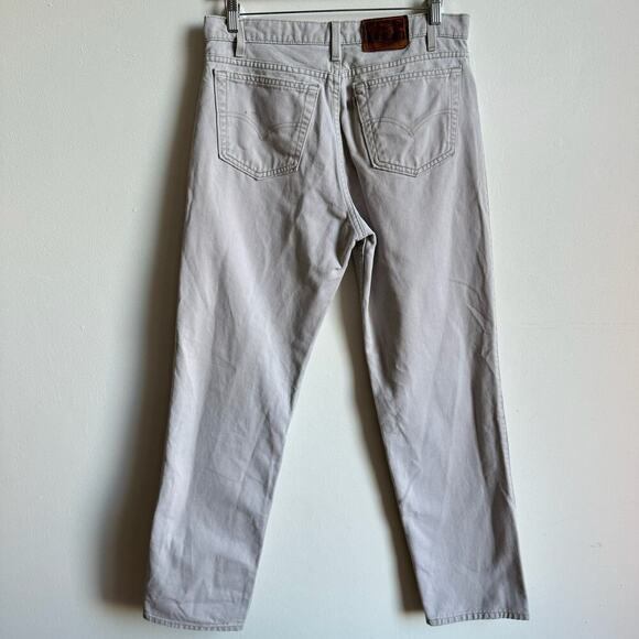 Vintage LEVI'S 540 Relaxed Fit Light Grey Jeans - Picture 2 of 7